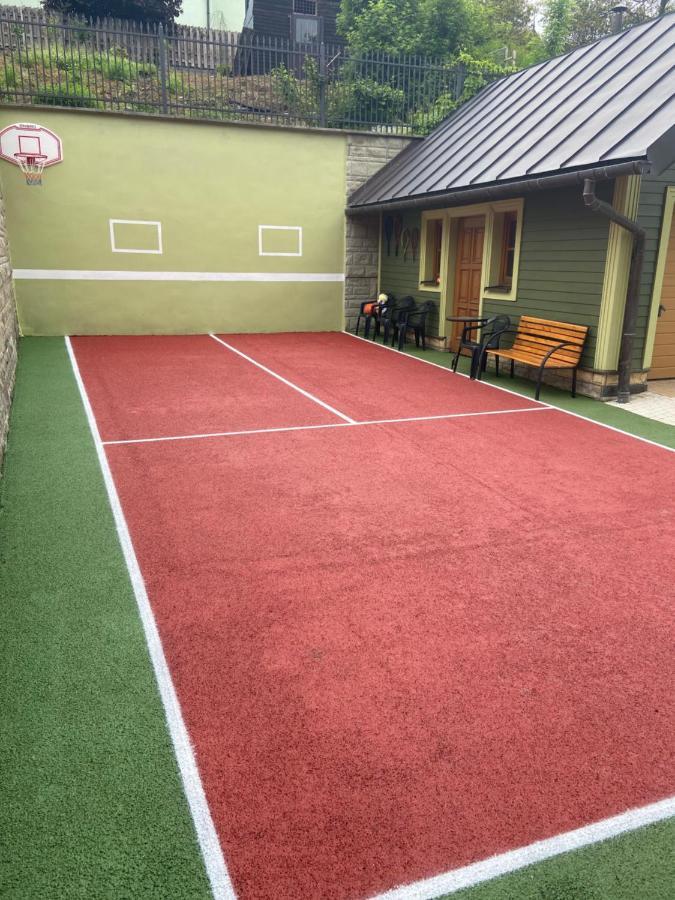 Hotel Grant Криница-Здруй Екстериор снимка
